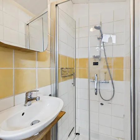 Hébergement de vacances Maison 6 Pers, Piscine&jardin, à Pied Noirmoutier-en-l'Île